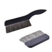 Antistatic cleaning brushes